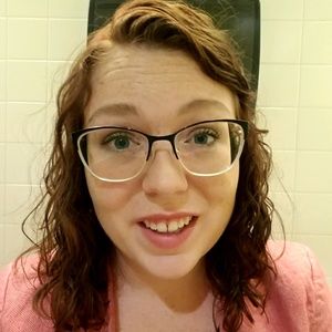 Meet your Posher, Gabby